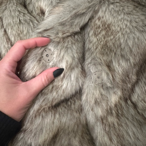 NWT!! Zara Faux Fur Short Coat 🧥 - Picture 4 of 4